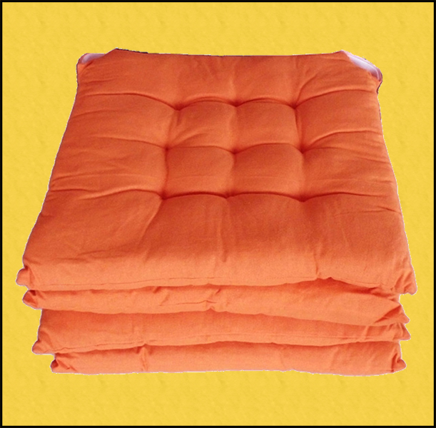 acquista  on line  i nostri cuscini quadrati per rinnovare le tue sedie doppia imbottitura lavabili in lavatrice a prezzi bassi su shoppinland arancione
